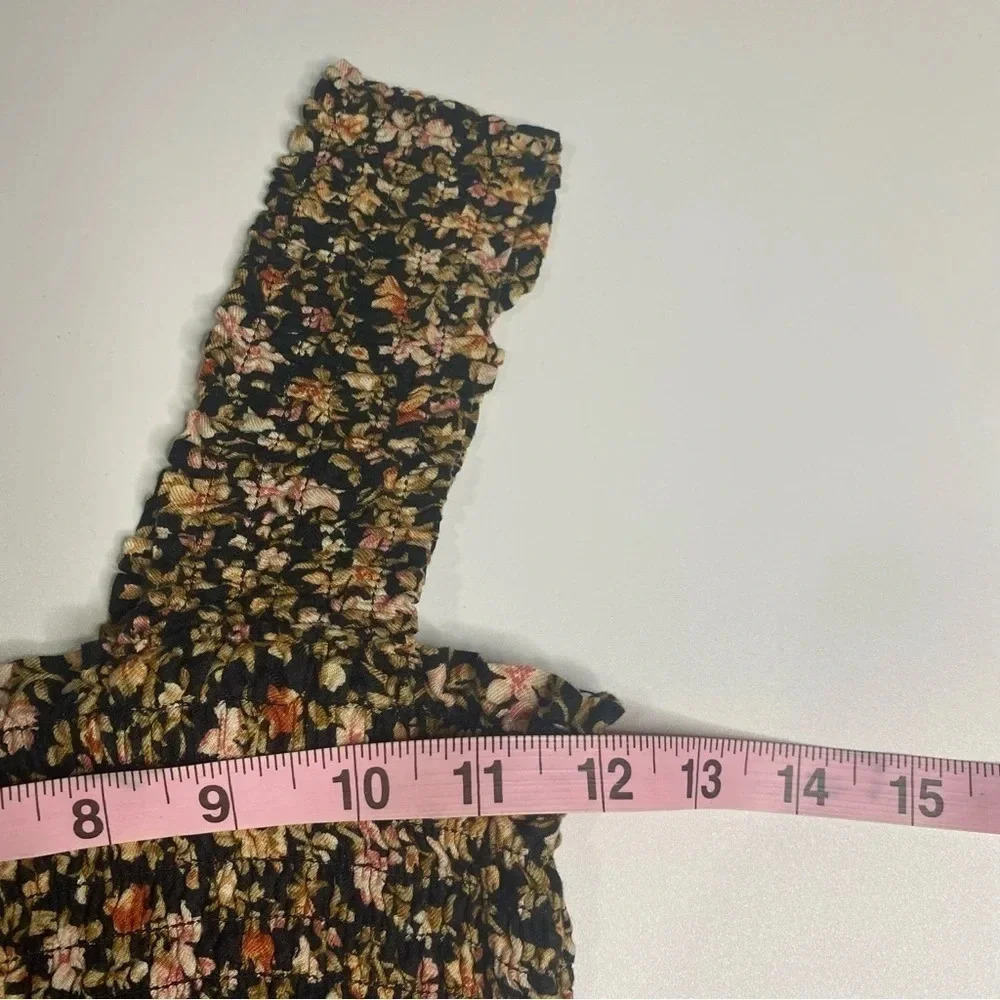 American Eagle XS Square Neck Floral Smocked Romper Black - Picture 8 of 9